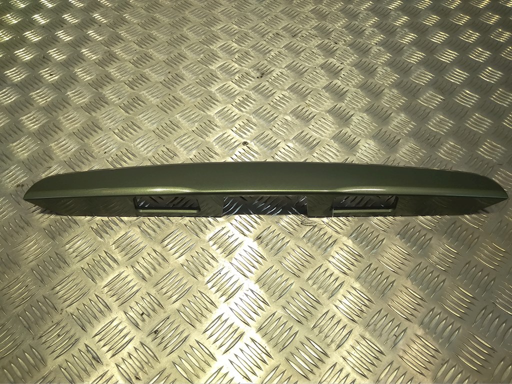 Накладка декоративная (молдинг) крышки (двери) багажника Nissan Almera N16, Almera N16
Накладка декоративная (молдинг) крышки (двери) багажника Nissan Almera N16, Almera N16