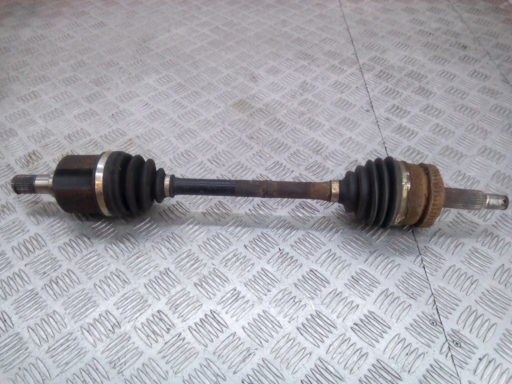 Полуось передняя левая (приводной вал шрус) Kia Ceed, Ceed 
Полуось передняя левая (приводной вал шрус) Kia Ceed, Ceed