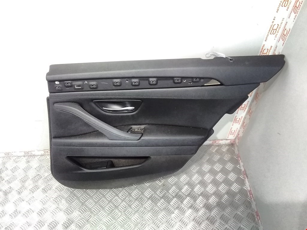 Обшивка (карта) двери задней правой BMW 5 Series (F10/F11), 5 Series (F10/F11)
Обшивка (карта) двери задней правой BMW 5 Series (F10/F11), 5 Series (F10/F11)