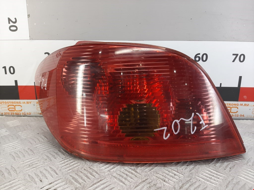 Фонарь задний левый Peugeot 307, 307 
Фонарь задний левый Peugeot 307, 307