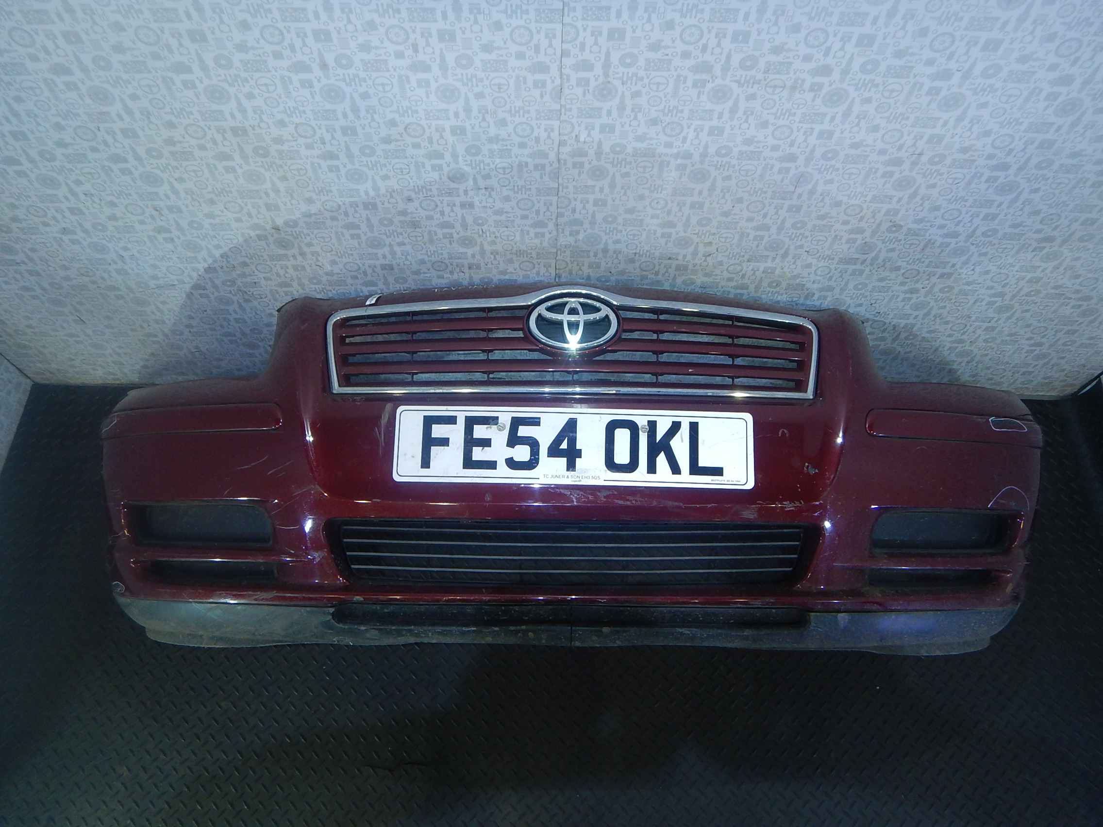 

Бампер передний Toyota Avensis 2, Avensis 2