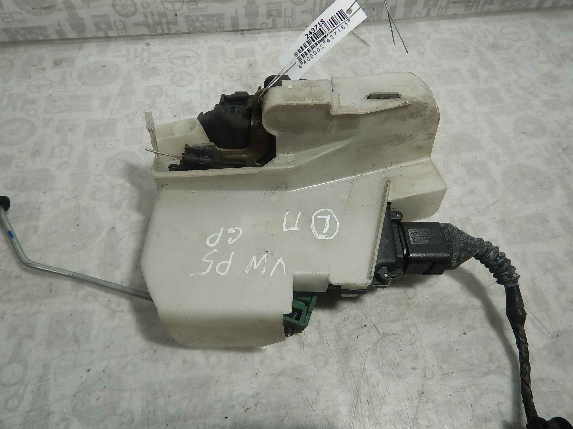 

Замок двери передней левой Volkswagen Passat 5 GP, Passat 5 GP