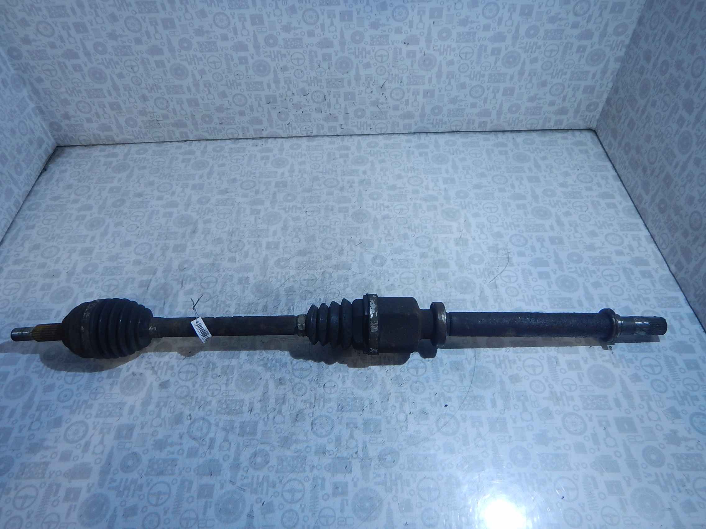 

Полуось передняя правая (приводной вал шрус) Renault Modus, Modus