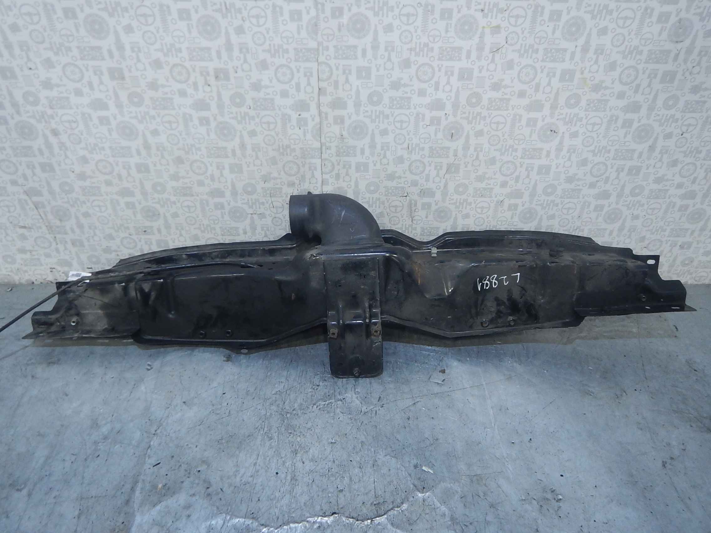 

Рамка капота Peugeot Boxer 2, Boxer 2
