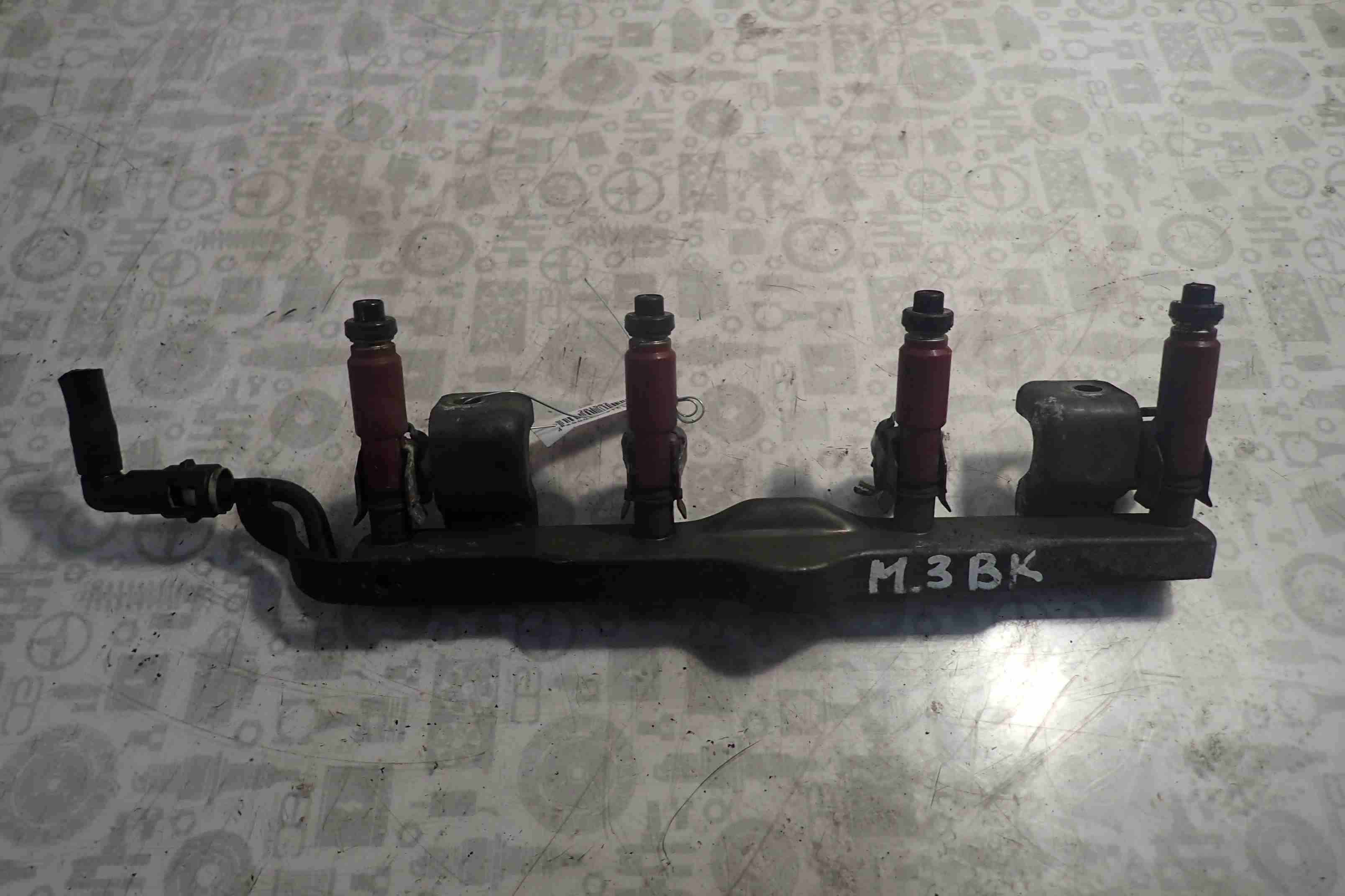 

Рампа топливная Mazda 3 BK, 3 BK
