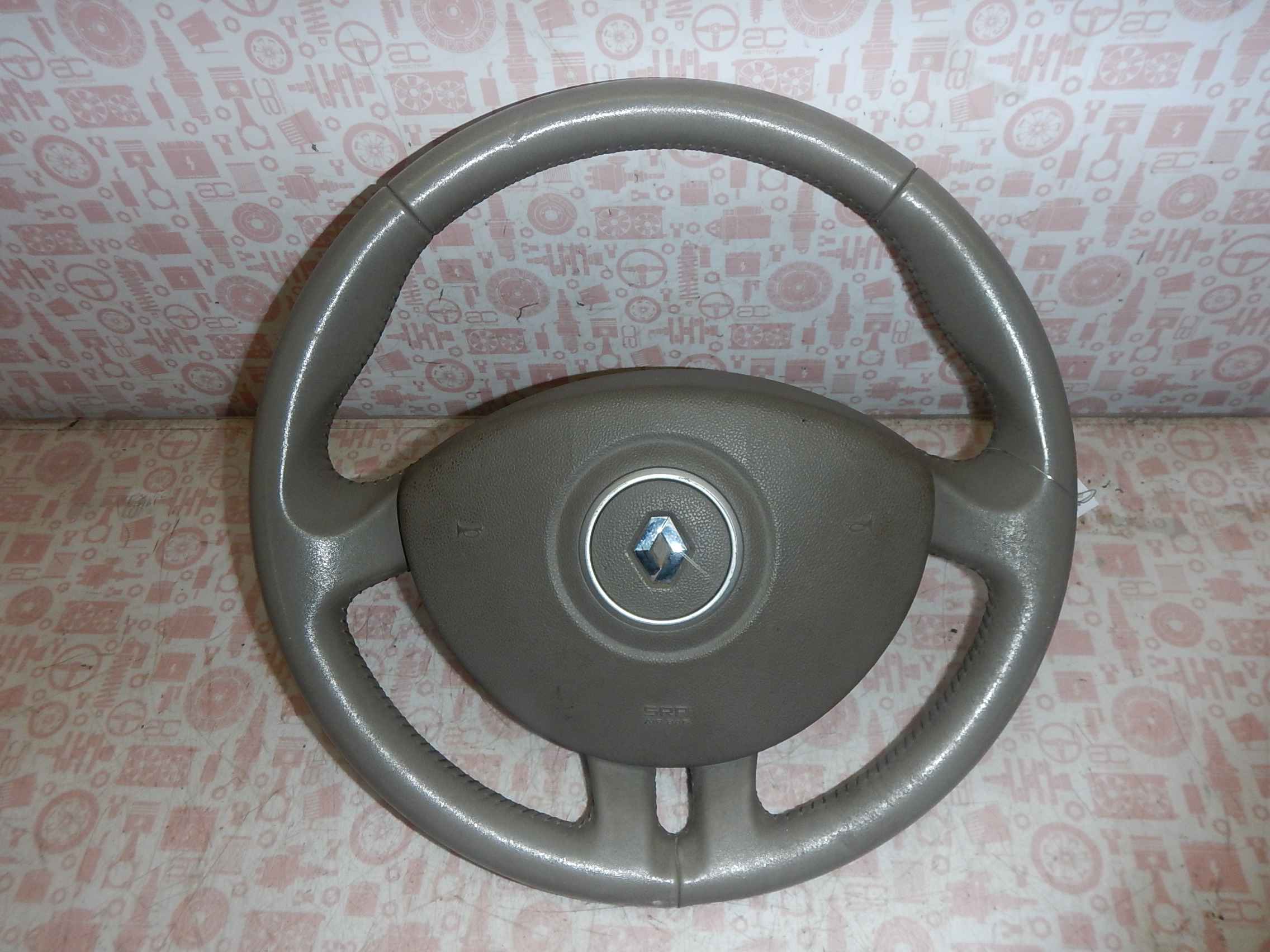 

Руль Renault Clio 3, Clio 3