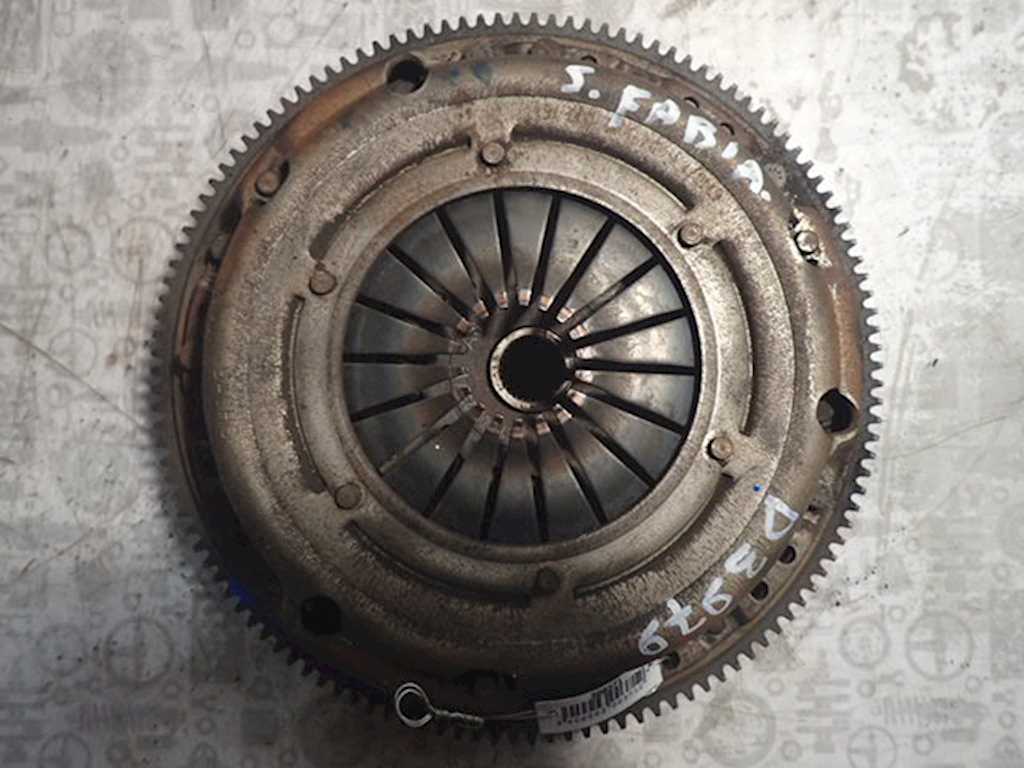 

Сцепление (корзина диск) Skoda Fabia, Fabia