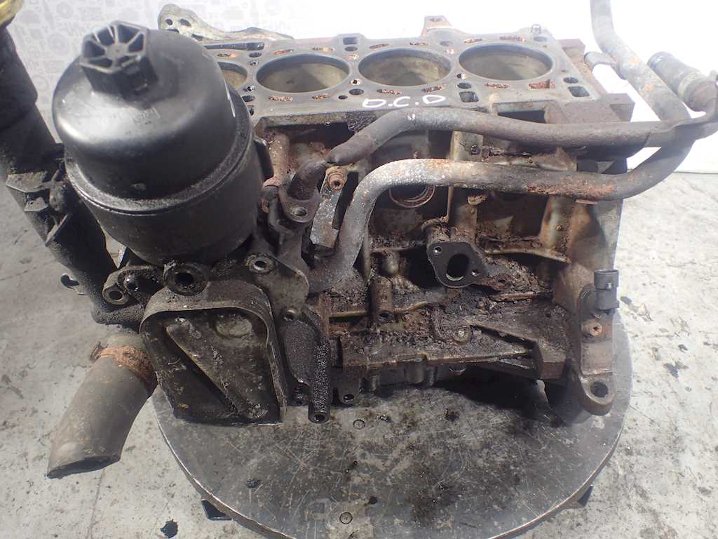 

Блок двигателя (картер) Opel Corsa D, Corsa D