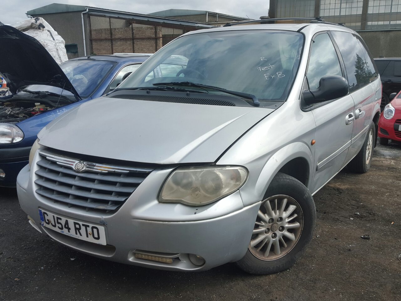 Разборка Крайслер Вояджер. Разборка Крайслер 2005 год. Разборка Chrysler Voyager Краснодар.