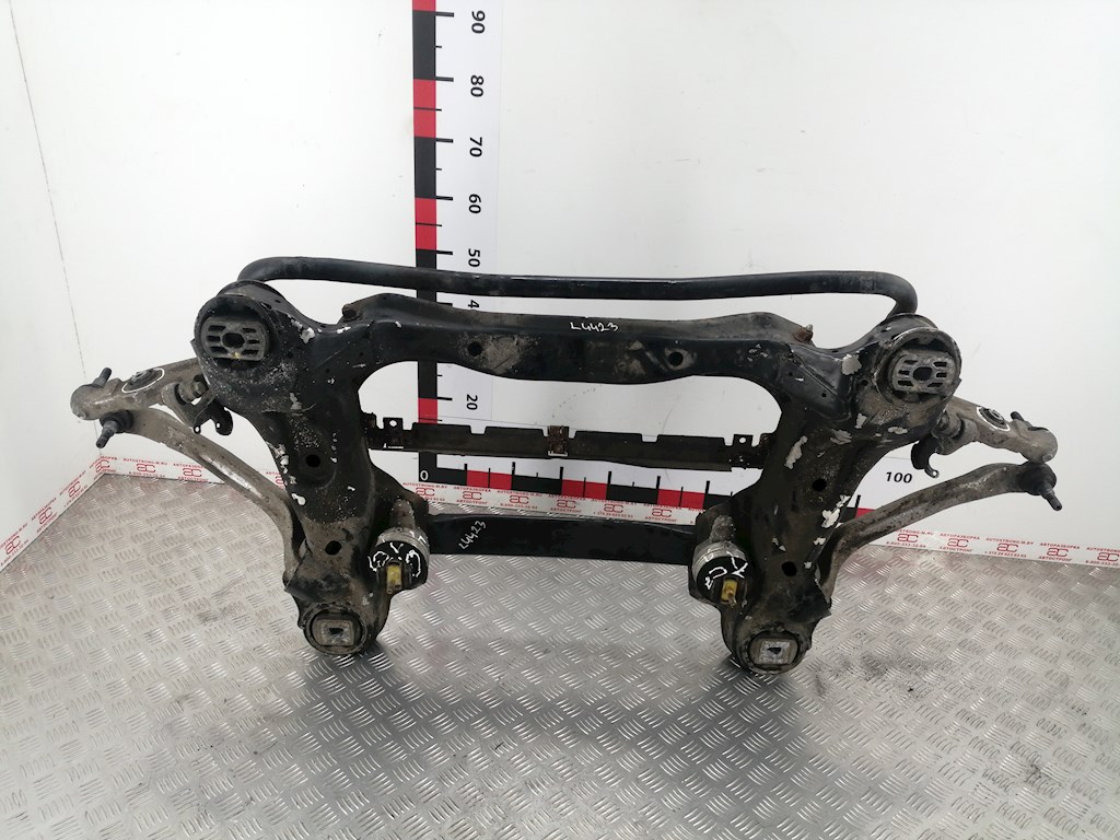 

Балка передняя (подрамник) Audi A8 D3, A8 D3