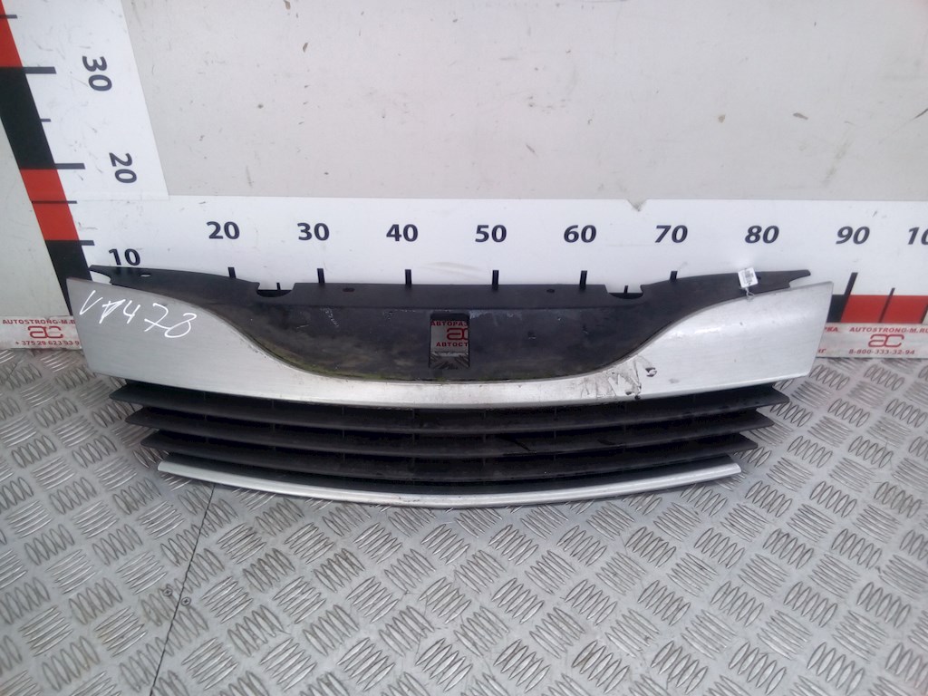 

Решетка радиатора Renault Laguna 2, Laguna 2