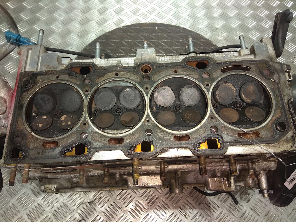 

Головка блока цилиндров (ГБЦ) Alfa Romeo 156, 156