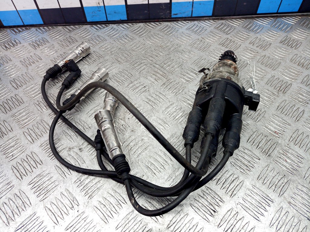 

Распределитель зажигания (трамблёр) Volkswagen Golf 3, Golf 3