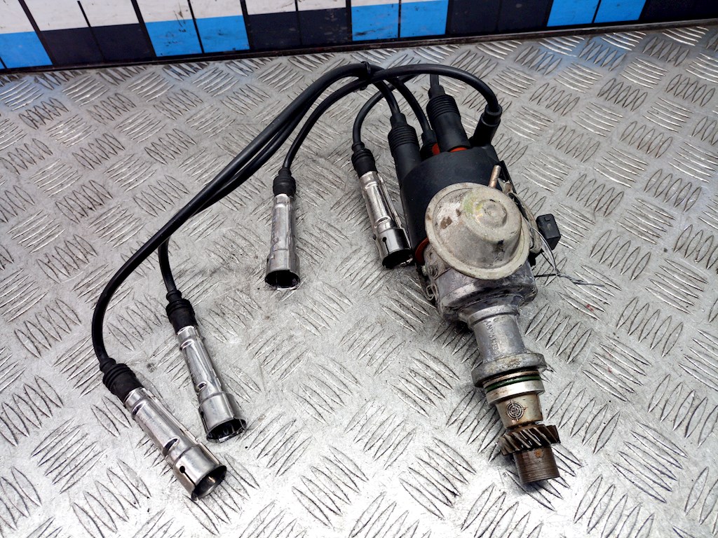 

Распределитель зажигания (трамблёр) Volkswagen Golf 2, Golf 2