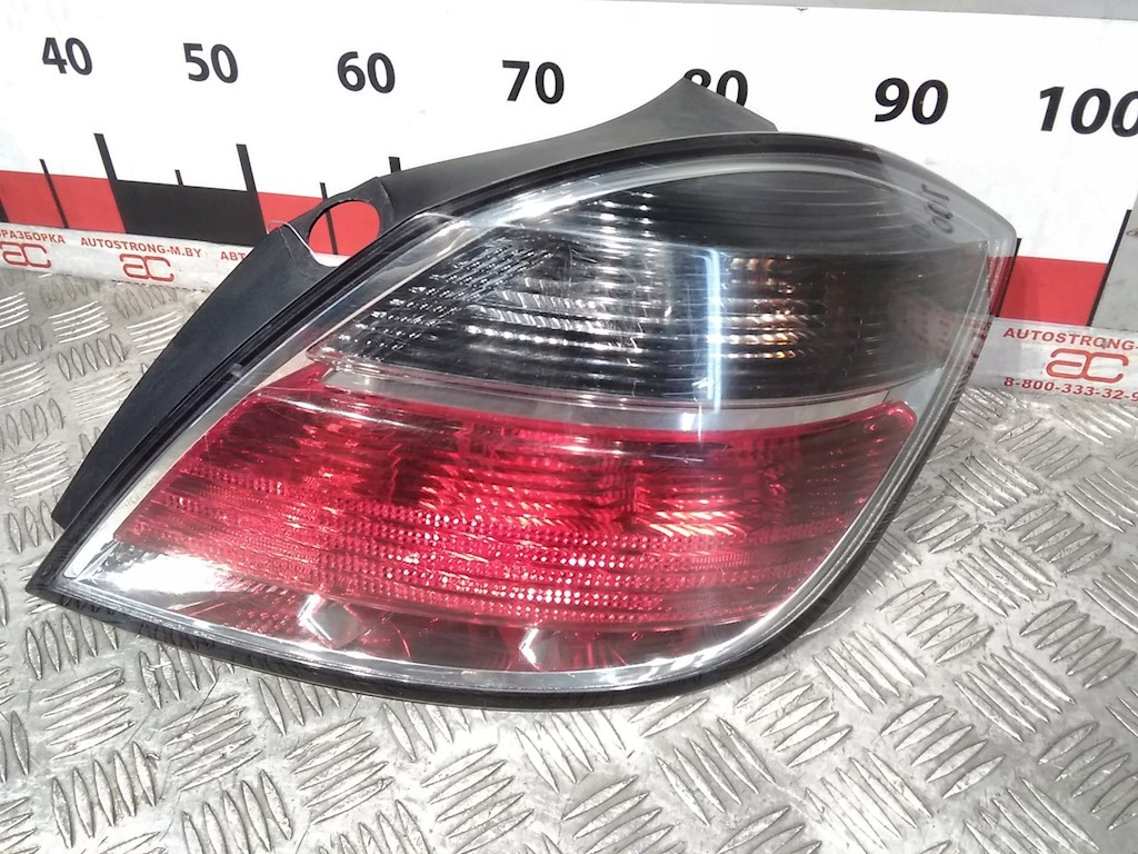 

Фонарь задний правый Opel Astra H, Astra H