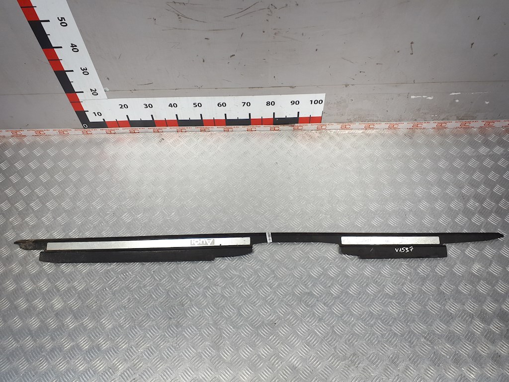 

Накладка порога (внутренняя) Audi A6 C5, A6 C5