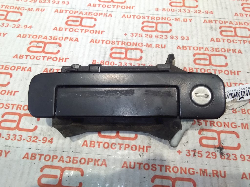 

Ручка двери наружная передняя левая Audi 80 B4, 80 B4