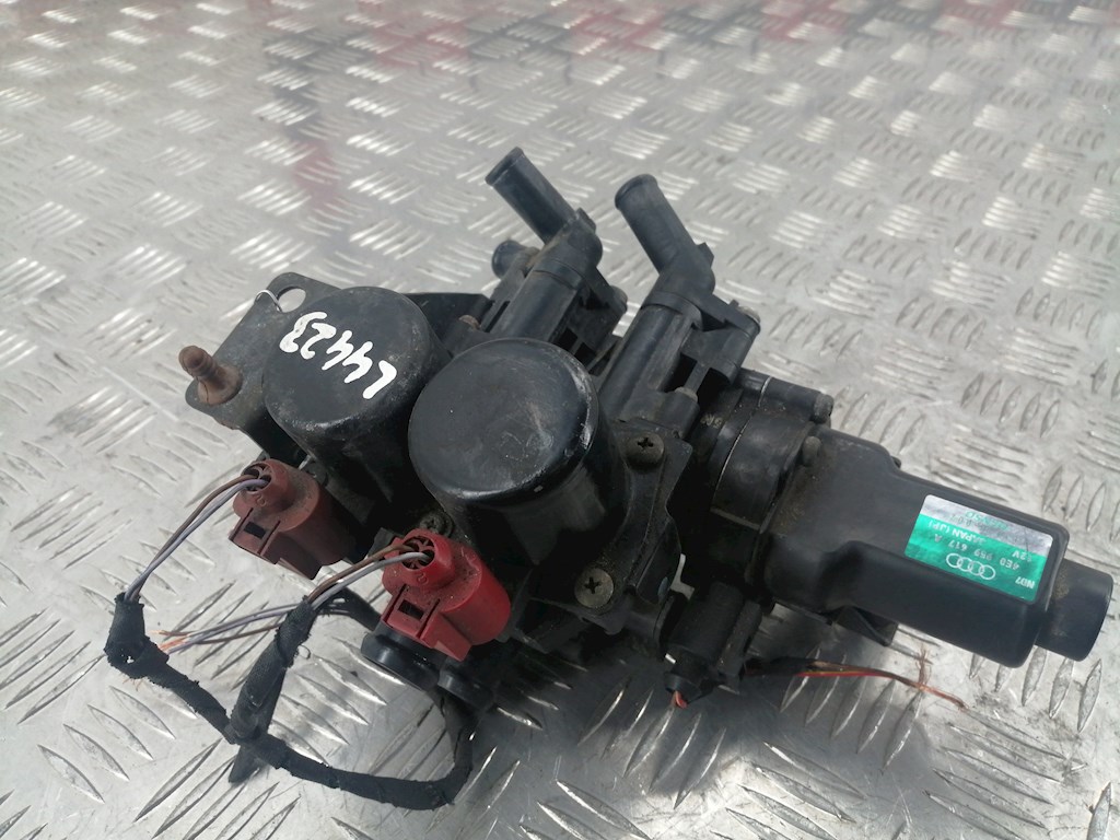 

Кран печки Audi A8 D3, A8 D3