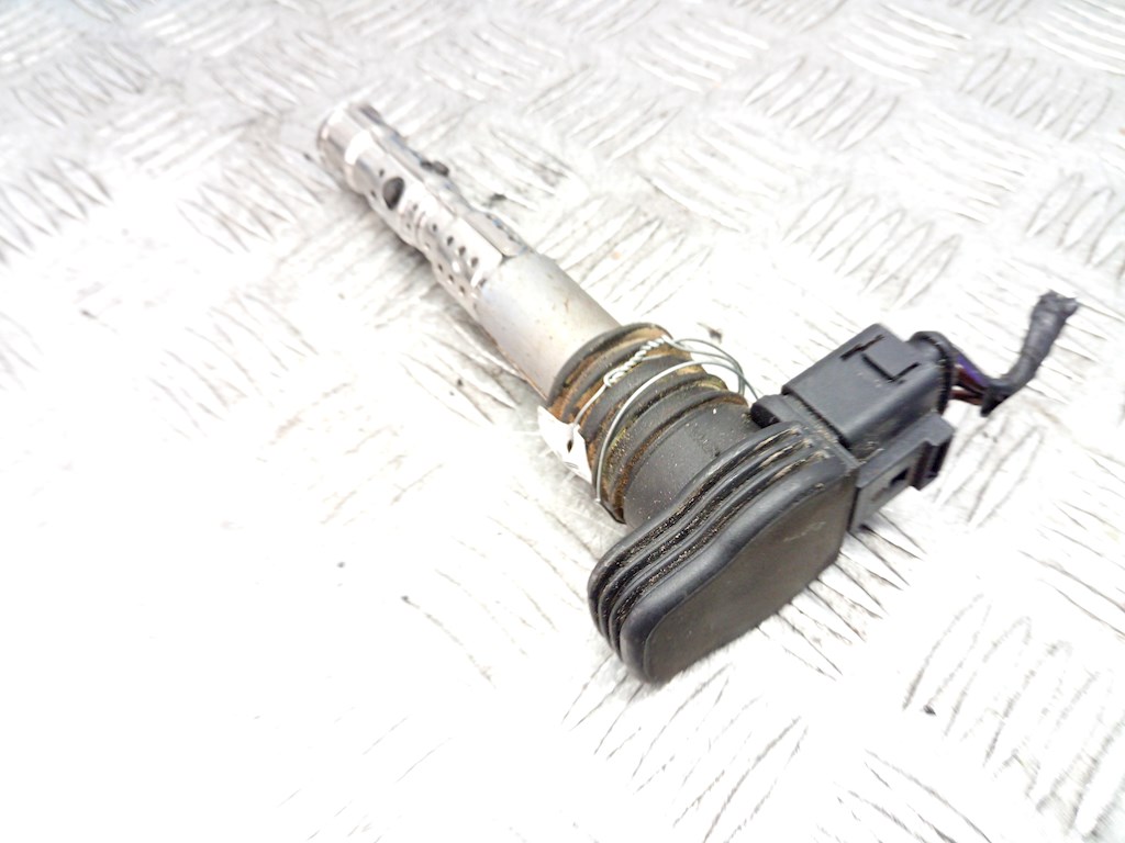 

Катушка зажигания Audi TT 8N, TT 8N