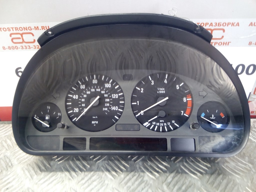 

Панель приборная (щиток приборов) BMW 7 Series (E38), 7 Series (E38)