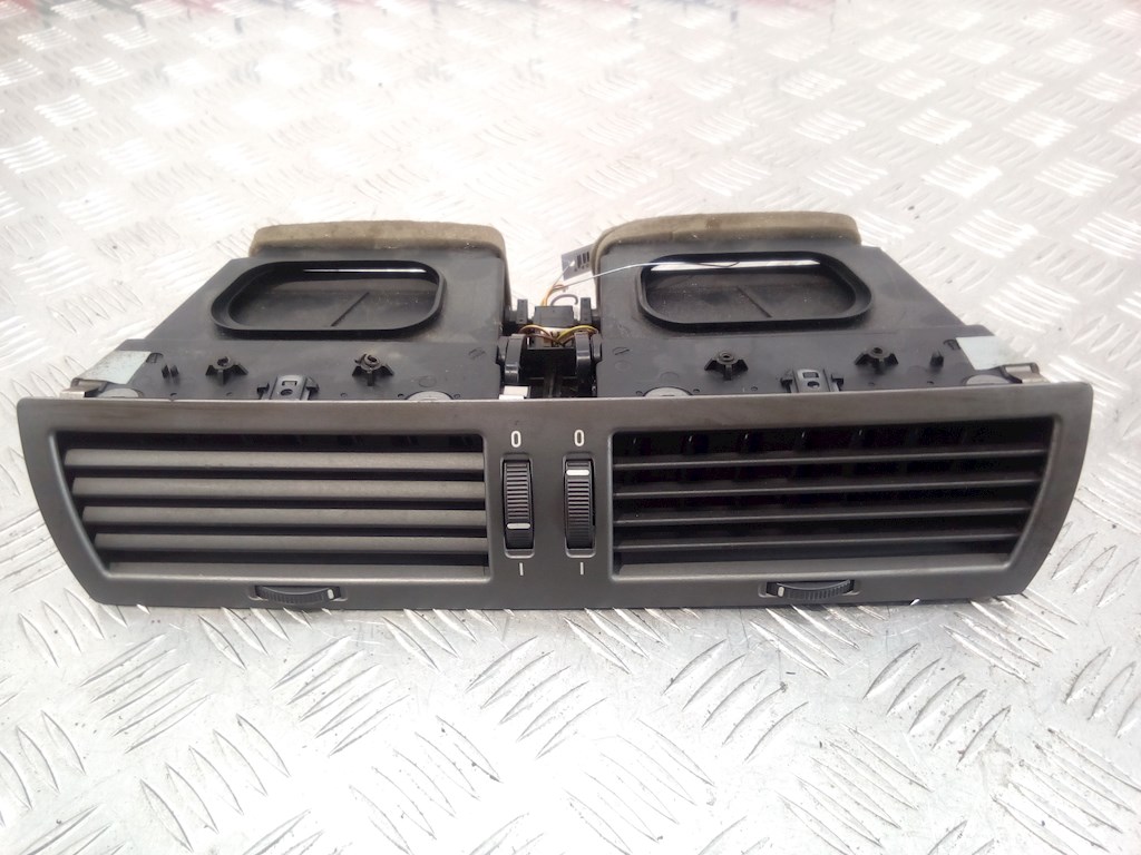 

Дефлектор обдува салона BMW 7 Series (E65/E66), 7 Series (E65/E66)