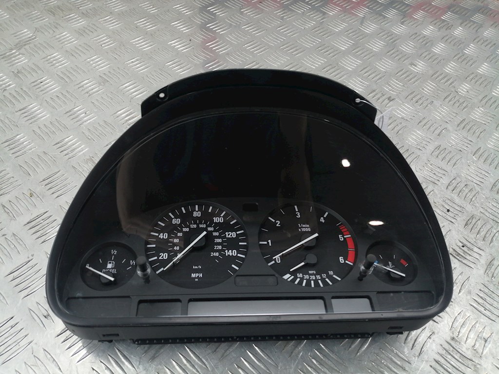 

Панель приборная (щиток приборов) BMW X5 (E53), X5 (E53)