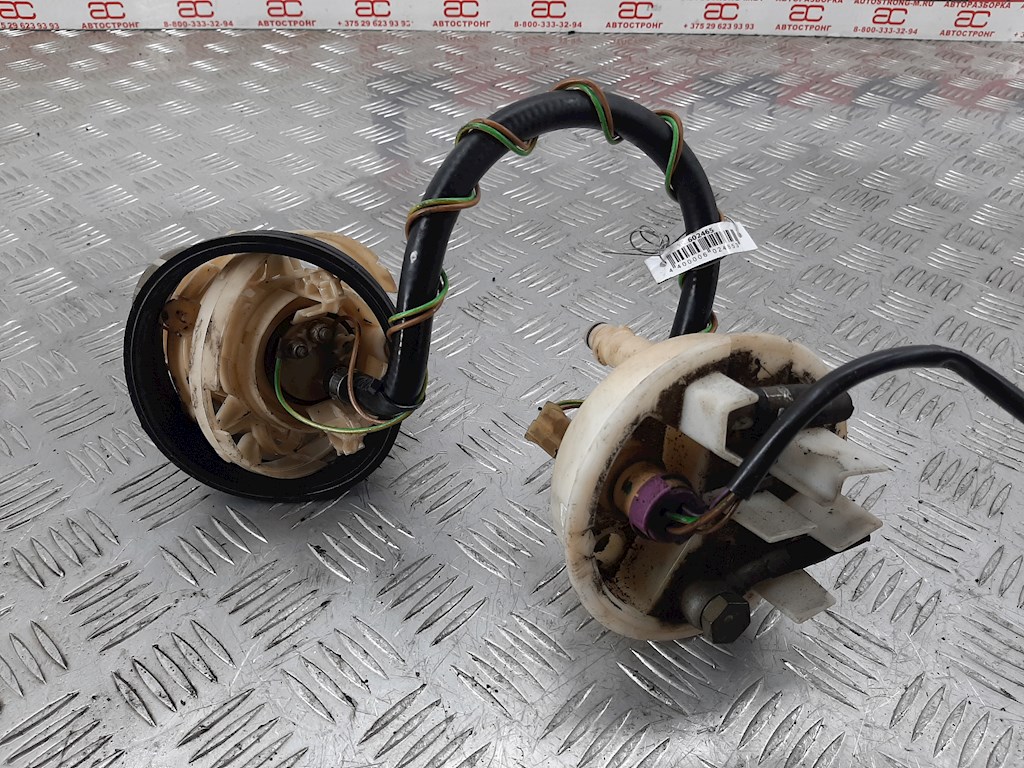 

Насос топливный Audi 80 B4, 80 B4