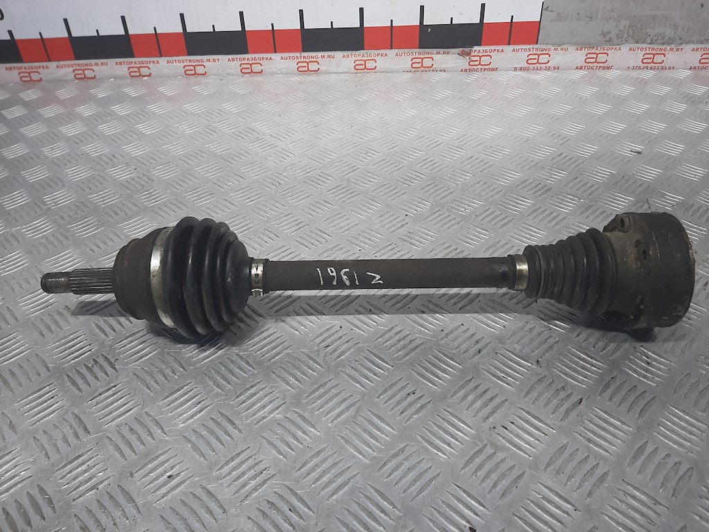

Полуось передняя левая (приводной вал шрус) Volkswagen Golf 3, Golf 3
