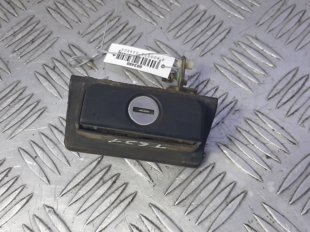 

Ручка крышки багажника Volkswagen Golf 3, Golf 3