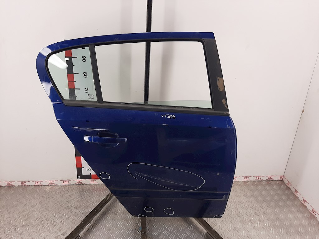 

Дверь задняя правая Opel Astra H, Astra H