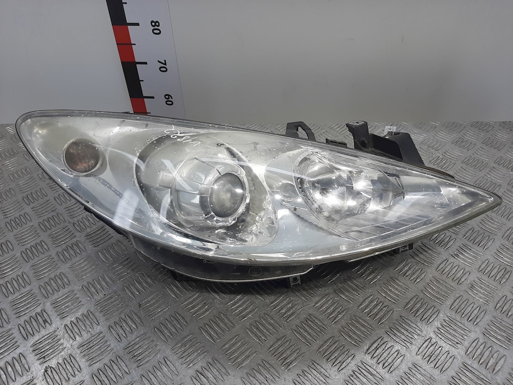 

Фара передняя правая Peugeot 307, 307
