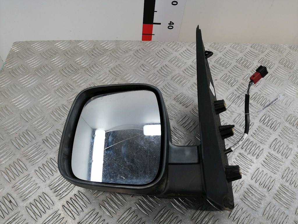 

Зеркало боковое левое Peugeot Bipper, Bipper