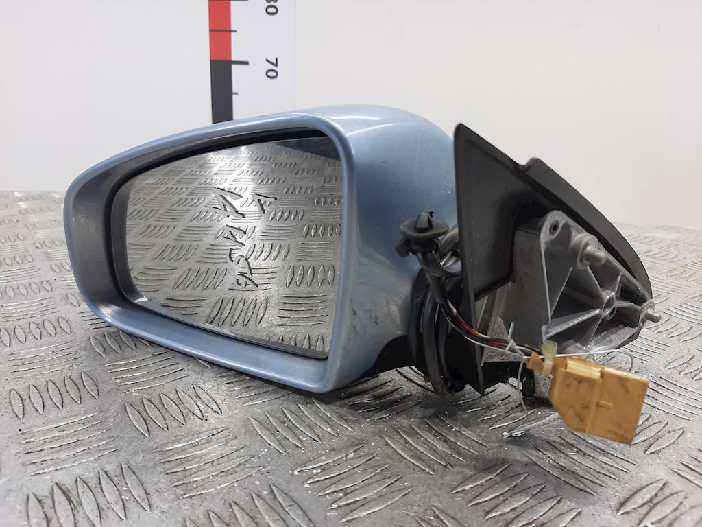 

Зеркало боковое левое Audi A4 B7, A4 B7