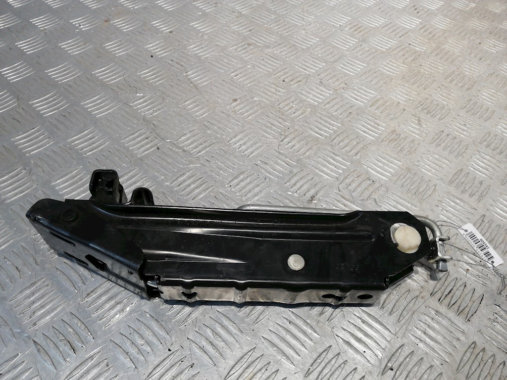 

Домкрат Audi A3 8P, A3 8P