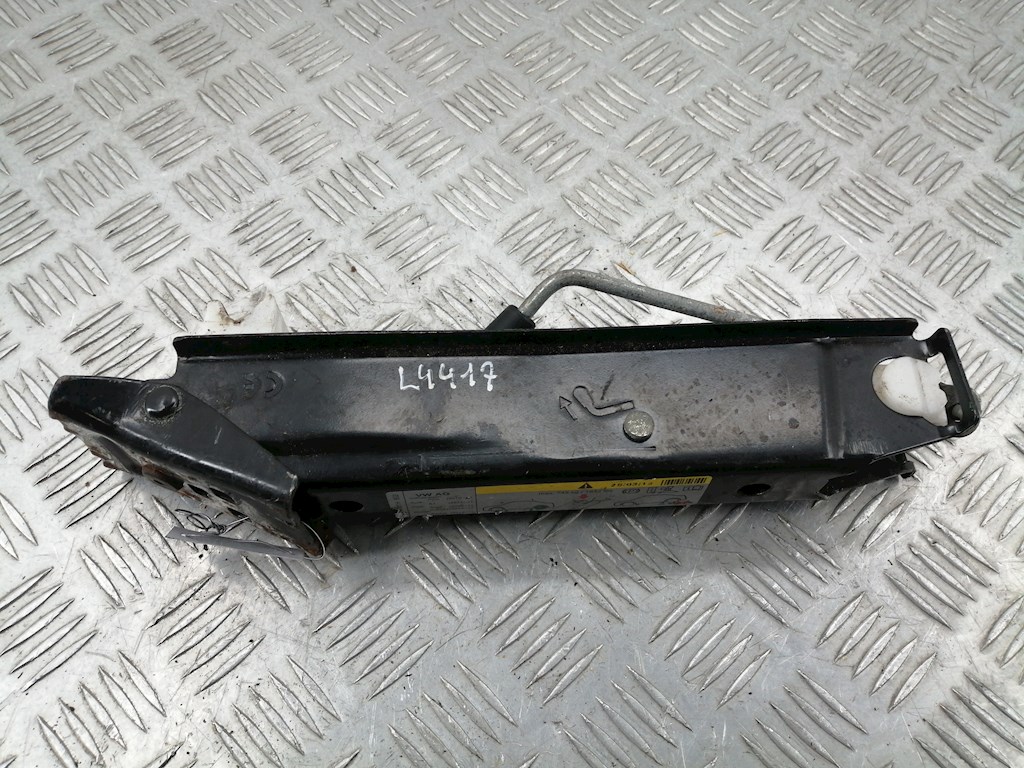 

Домкрат Seat Toledo 4, Toledo 4