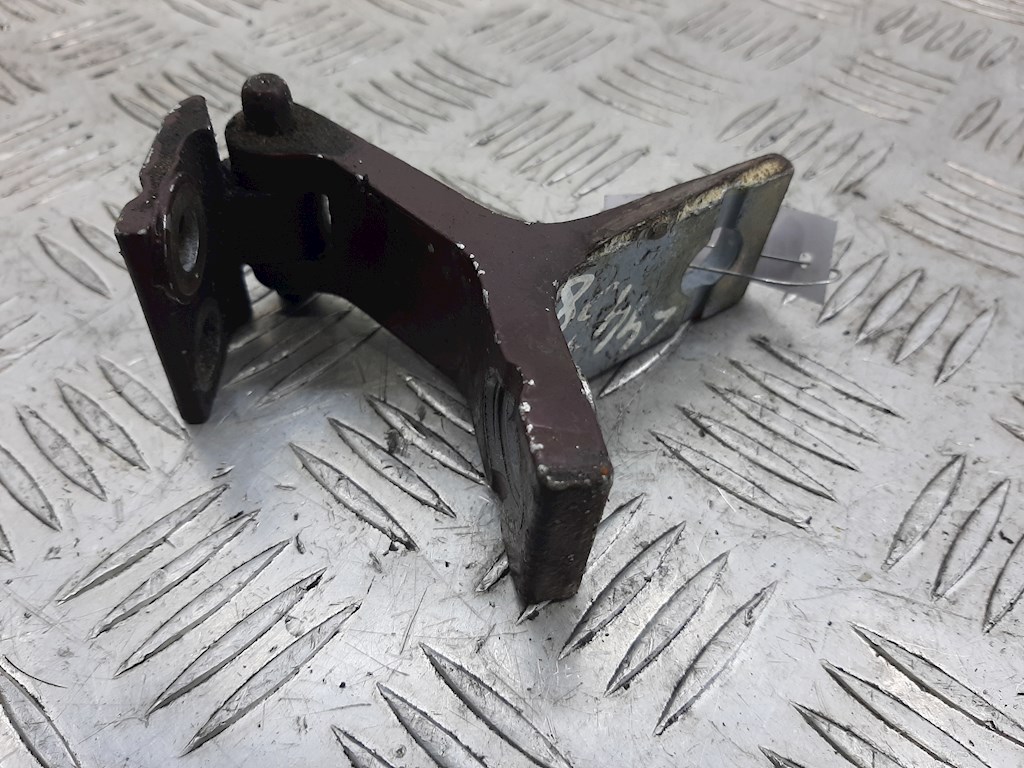 

Петля двери передней левой Audi 80 B4, 80 B4