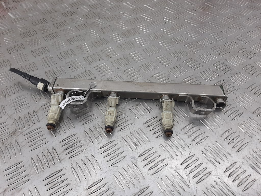 

Рампа топливная Ford Mondeo 3, Mondeo 3