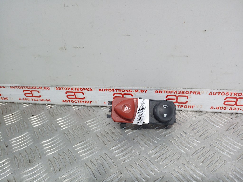 

Кнопка аварийки Renault Scenic 2, Scenic 2