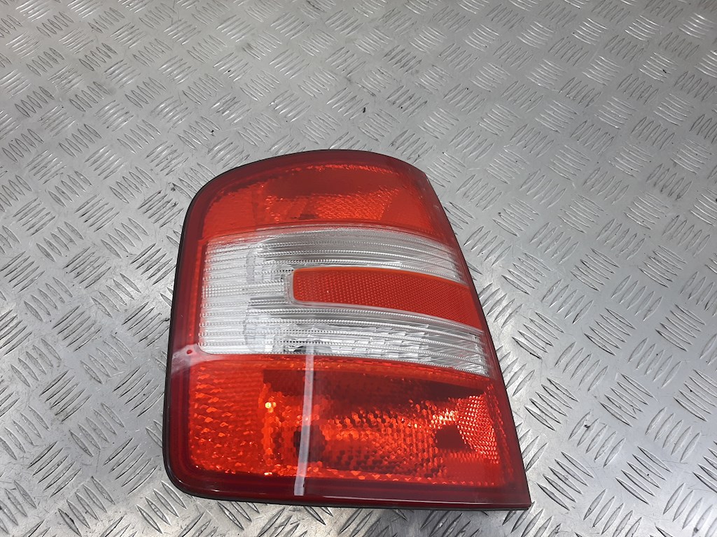 

Фонарь задний левый Skoda Fabia, Fabia