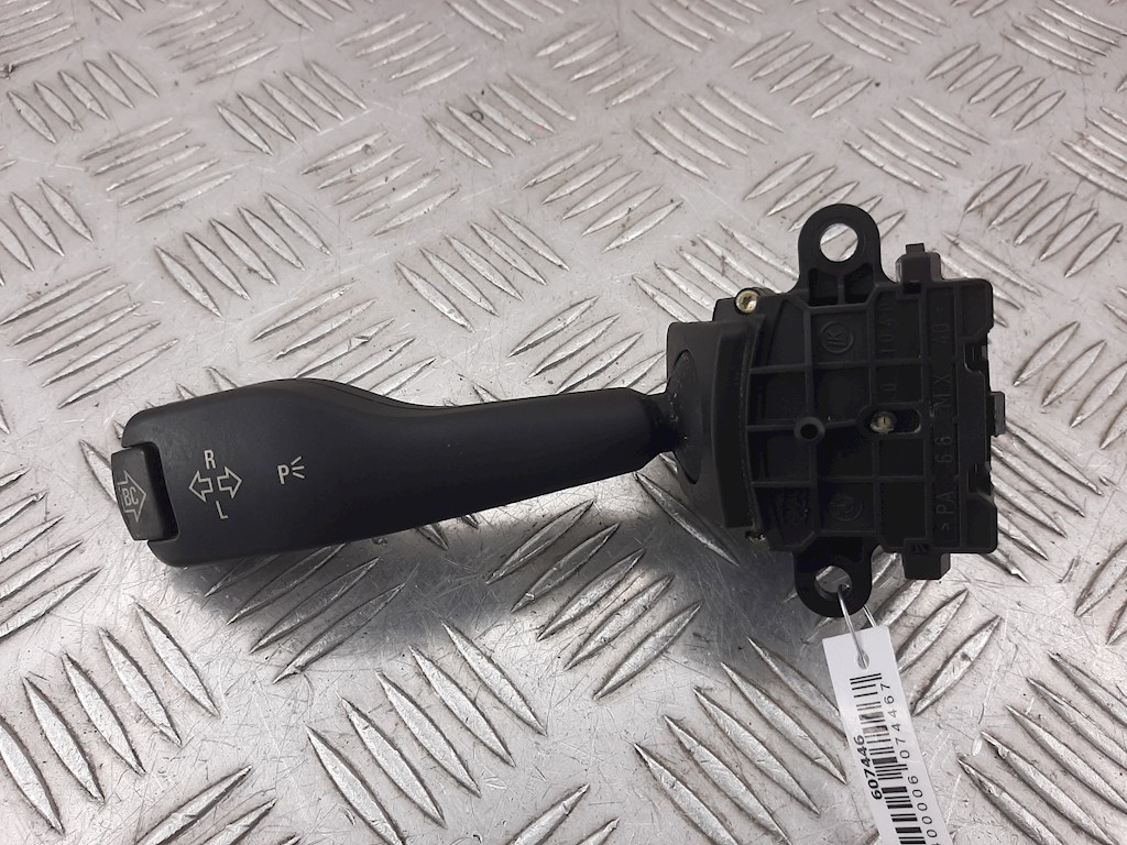 

Переключатель поворотов BMW 5 Series (E39), 5 Series (E39)