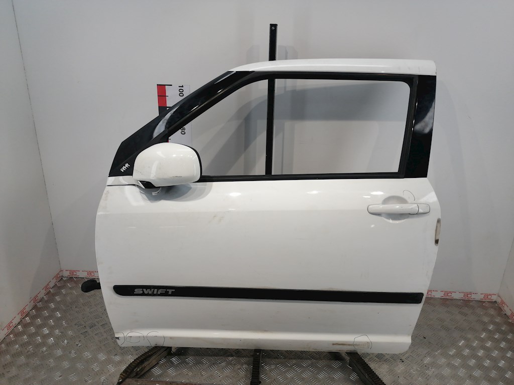 

Дверь передняя левая Suzuki Swift 2, Swift 2