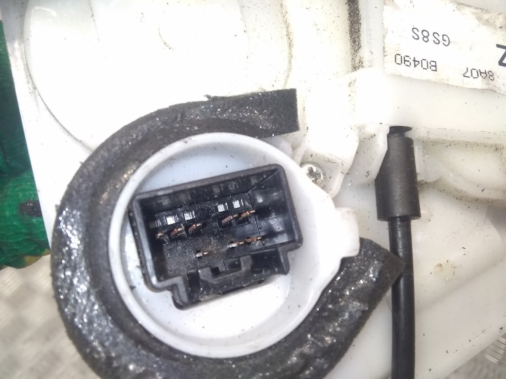 

Замок двери передней правой Mazda 6 GH, 6 GH