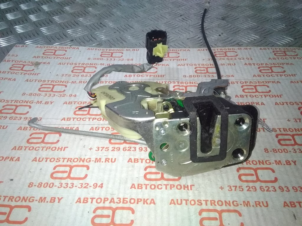 

Замок двери передней правой Kia Sorento, Sorento