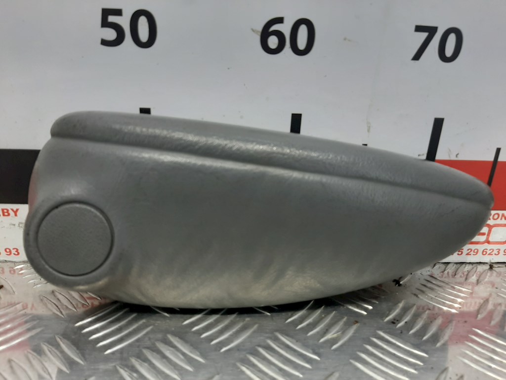 

Подлокотник Chrysler Grand Voyager 4, Grand Voyager 4