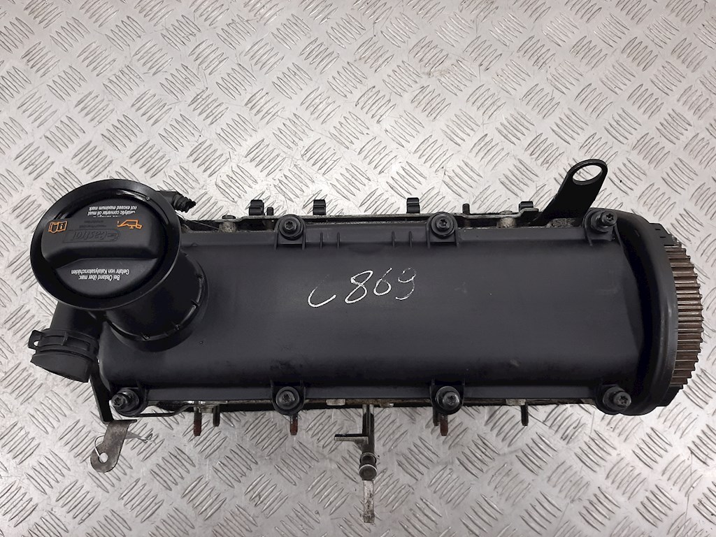 

Головка блока цилиндров (ГБЦ) Audi A3 8P, A3 8P