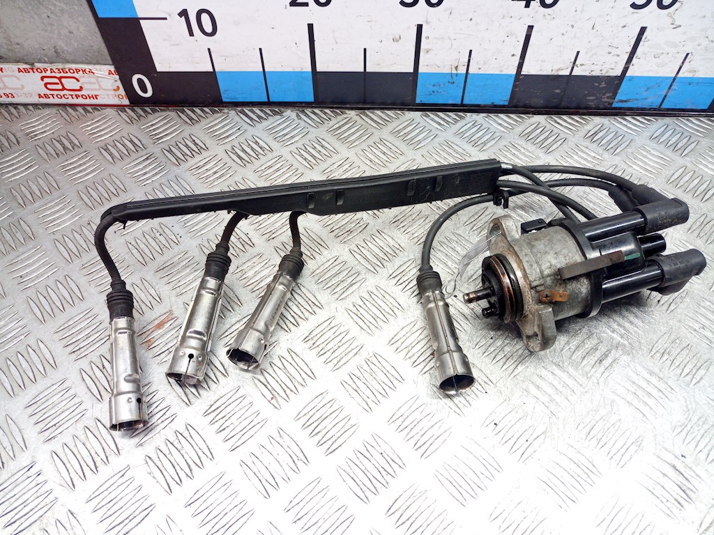 

Распределитель зажигания (трамблёр) Volkswagen Golf 3, Golf 3