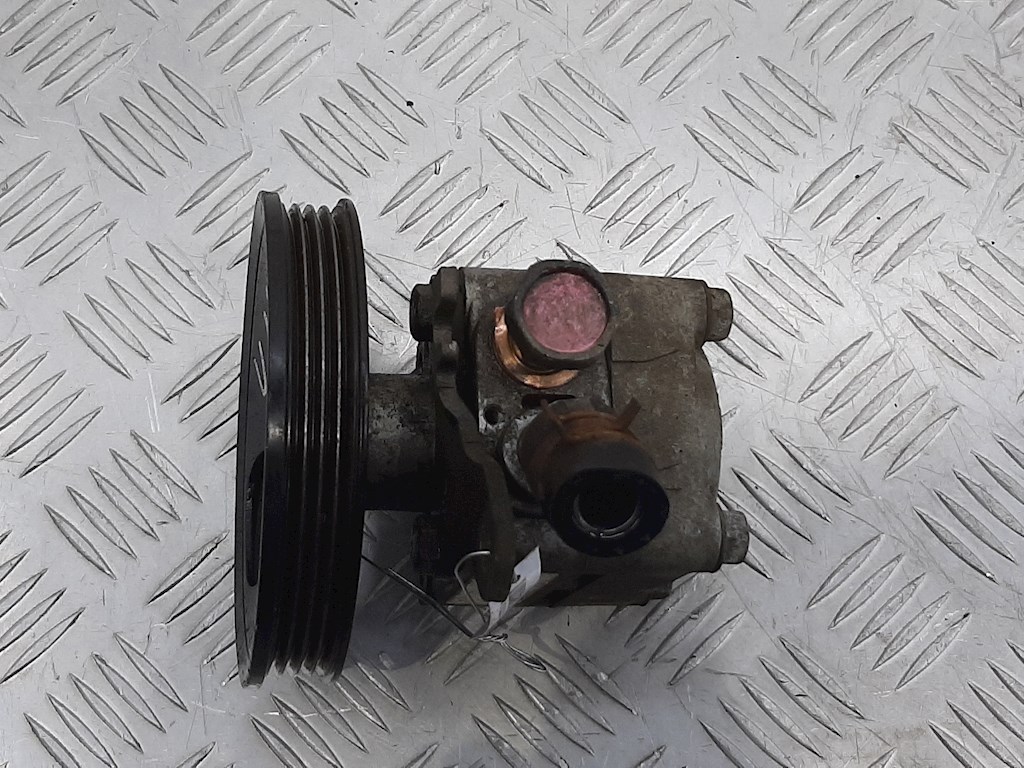 

Насос гидроусилителя руля (ГУР) Nissan Almera N16, Almera N16