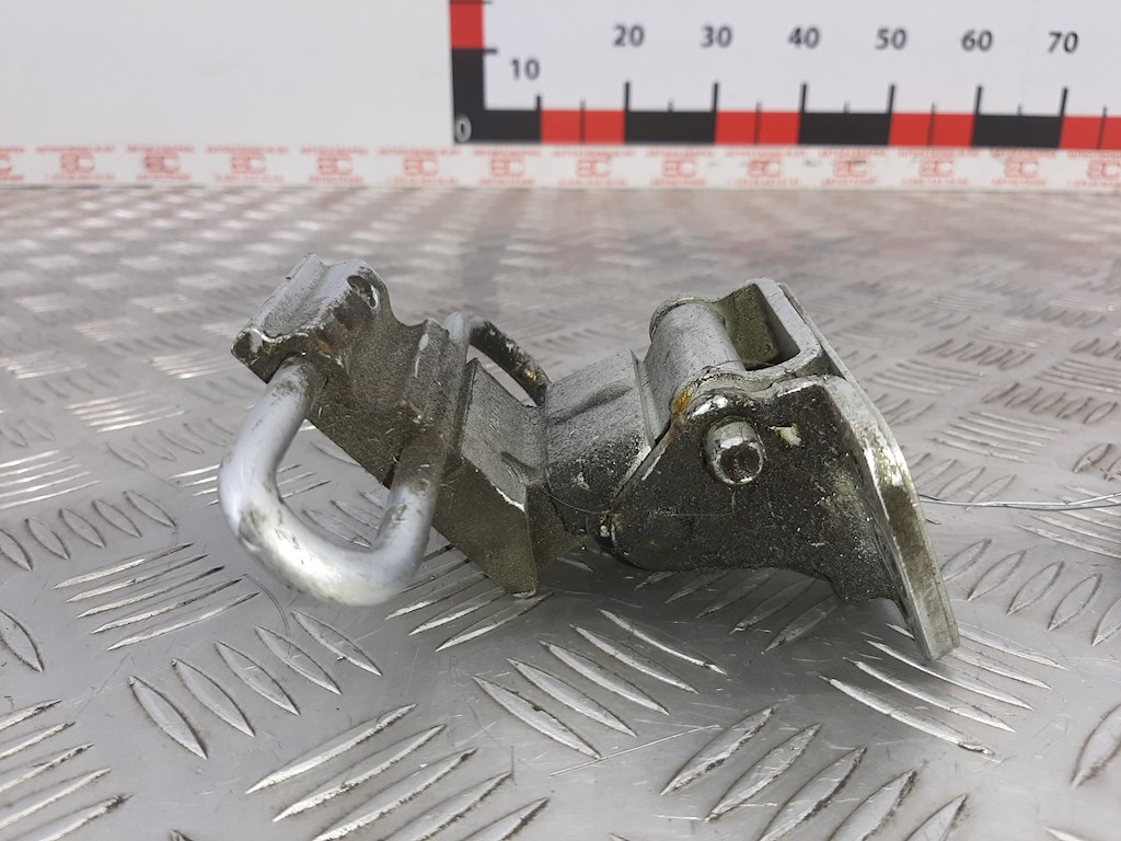 

Петля двери задней правой Volkswagen Passat 5, Passat 5