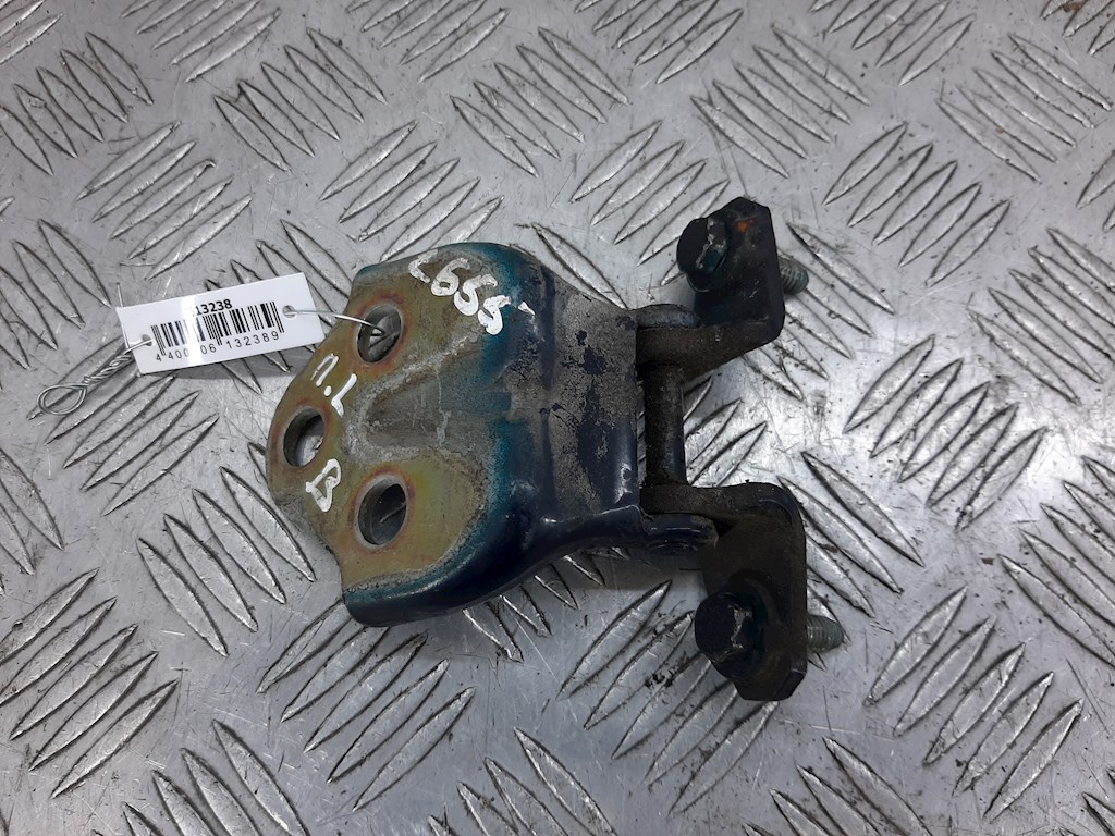 

Петля двери передней левой Mitsubishi Galant 8, Galant 8