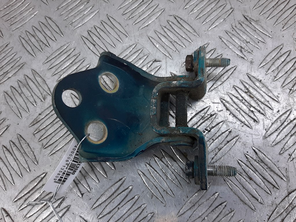 

Петля двери передней правой Mitsubishi Galant 8, Galant 8